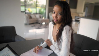 Неудержимая страсть с Lia Lin: сводная сестра кончает сверху