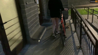 Встреча с Olivia Moore закончилась жарким минтом у лифта