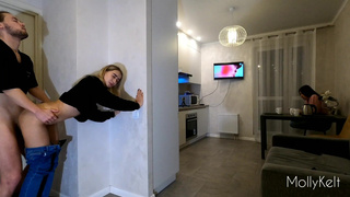 Жаркая измена с женой друга – жесткий трах за спиной