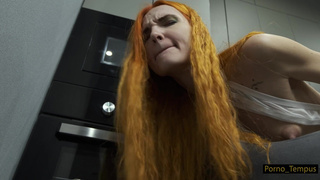 Новогодний корпоратив закончился жаркой ночью: Снегурочка и Дед Мороз без стыда