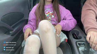 Возбуждающий мастурбационный клип с брюнеткой в nylon