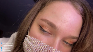 Горячий виртуальный секс с роскошной красоткой – страстный онлайн-трах в ролевых играх