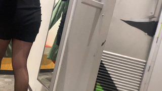 Excited babe sucked me all the cum in the Mall(1).mp4