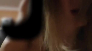 Неожиданный поворот: друг устроил сперма-фасешот