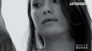 Топ-5 русских красоток в мощных камшотах — не устоишь!