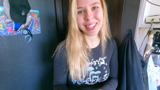 Показал член — она сразу сказала "еби"! Страстный секс с первого взгляда