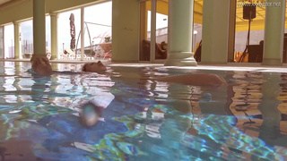 Ирина Руссака соблазняет в воде: горячее подводное видео