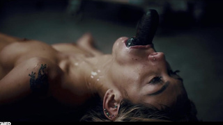 Тентакли залили спермой анал и лицо — адский трип