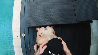 Экстремальное удовольствие: минет + анальные ласки в одном видео