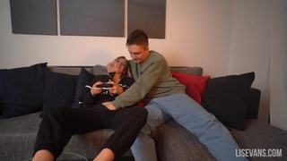 Девчонка клюнула на авантюру — и получила горячий сюрприз