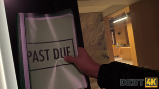 Una Fairy – как страсть стала валютой в этом видео