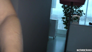 Страстная ночь красотки и влиятельного продюсера – слив в сеть