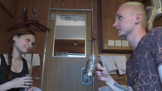 Ананимный трах в машине и мощный финал