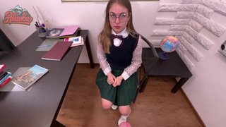 Девушка и зачет: кто кого сдал? Жаркие кадры