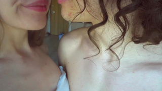 Брат трахает сестру на публике – запретный экстаз