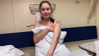 Молодая девушка отдалась в поезде – смотрим откровенное видео