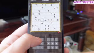 Сосед застал меня за дрочкой и вставил — кончила мгновенно!