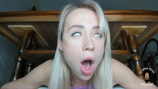 Горячий секс с упругой попкой: жесткое трахание в страстной позе