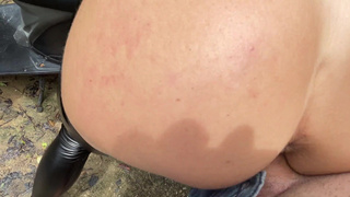 Дикий трах с Hungry Kitty на природе: жесткое видео для настоящих ценителей