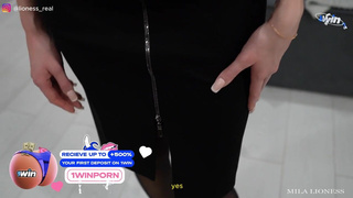 Глубокий страпон и дикий оргазм – держись, брат