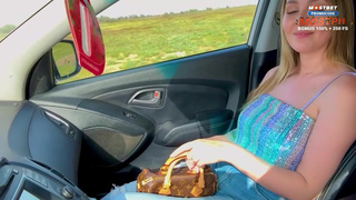 Мамка друга в восторге: жесткий разрыв на кровати