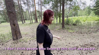 Секс в лесу с пышногрудой красоткой: дикий разврат на природе