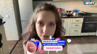 Горячий лесной минет и страстный секс дома: дикий разврат для взрослых