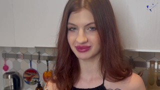 Секс с мамкой друга – горячий разврат и страсть втайне от приятеля