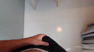 Секс без трусиков: страстная уборка с куни и спермой