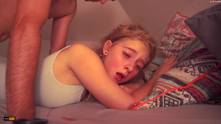 Горячее порно с крепкими толчками