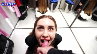 Горячая измена в магазине: сперма для сладкой продавщицы