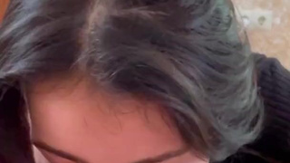 Горячее видео с жестким трахом и минетиком