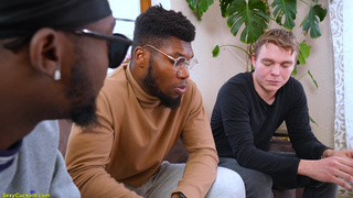 Двойное проникновение и табу в откровенном видео