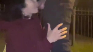 Экстрим-минет на колесах: сочные утехи среди деревьев