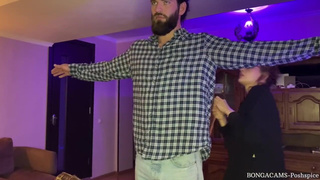 Шаловливая подруга невесты устроила жаркую ночь