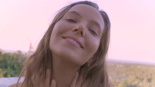 Danica Jewels зажигает в "Miss You" – 720p страсти без границ