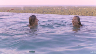 Danica Jewels зажигает в "Miss You" – 720p страсти без границ