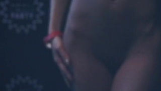 Горячая зимняя оргия с Натальей – страстный секс в снежном раю