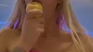 Горячий секс в 4К: страстные ласки и дикие стоны