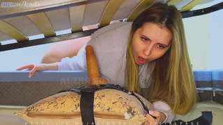 Мачеха и пасынок: горячий анал на кухне – домашнее порно с доминированием