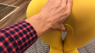 Шагистика с лучшей подругой: страстные тайны в одной комнате