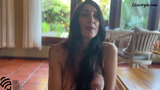 Искушение в каждом слове: как мачеха соблазняет пасынка