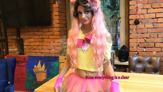 Горячее видео: как массивный инструмент растягивает узкую дырочку