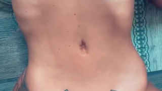 Сочные моменты и жаркие позы в одном ролике