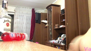 Страстная ночь на вписке: жесткий секс с Милой в HD