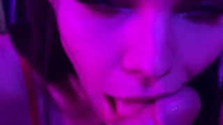 She loves my cock in her mouth.mp4